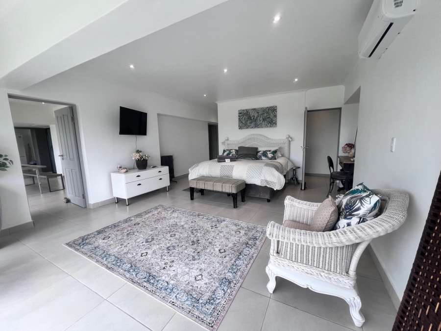 4 Bedroom Property for Sale in Oubaai Western Cape